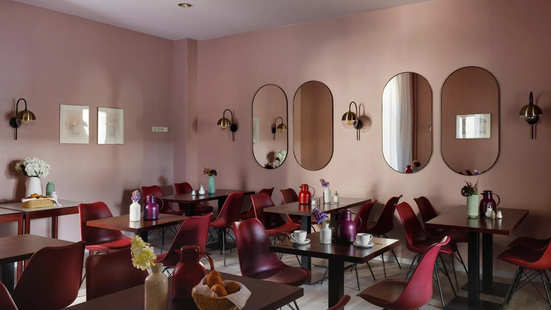 Hotel Nova Berlin 2*,  Germany