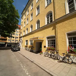 *** Hotel Carlton Astoria Germania